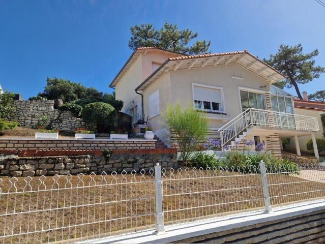 Maison de luxe de 126 m2 en vente Ronce les Bains, Nouvelle Aquitaine