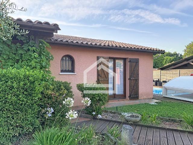 Maison de luxe de 127 m2 en vente Saint Médard en Jalles, Nouvelle Aquitaine