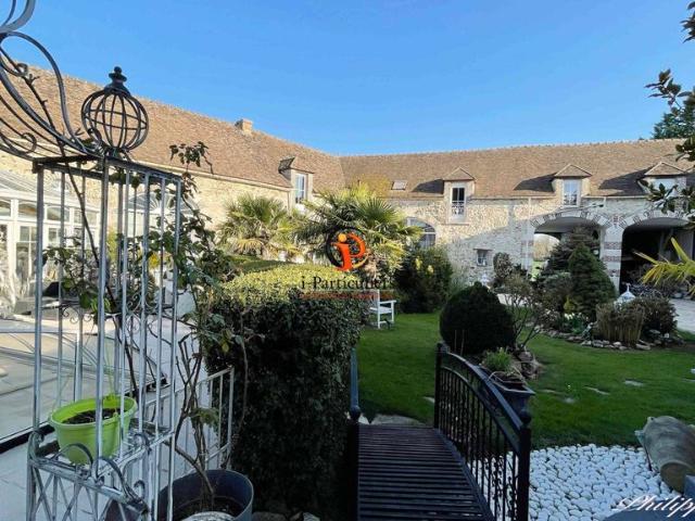 Maison de luxe de 12 chambres en vente à Égreville, France