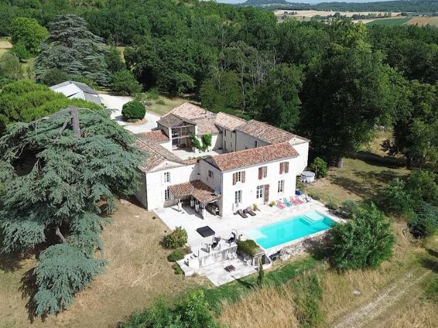 Maison de luxe de 12 pièces en vente à Tournon d'Agenais, Nouvelle Aquitaine