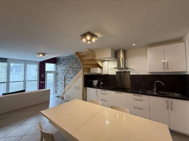 Maison de luxe de 12 pièces en vente à Angers, Pays de la Loire