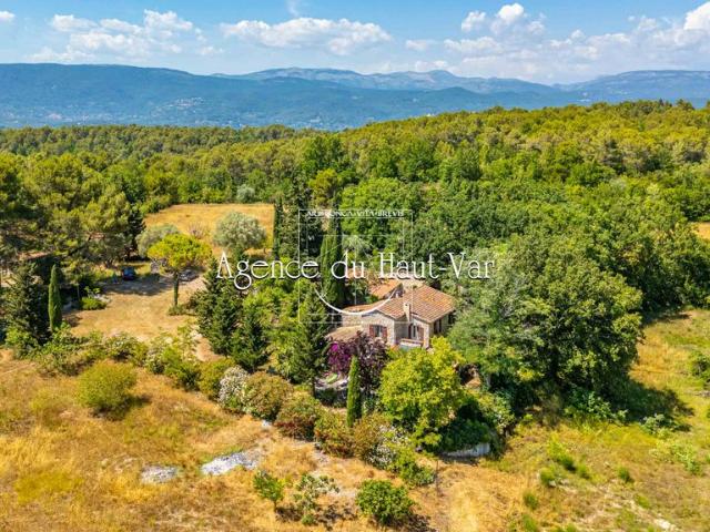 Maison de luxe de 12 pièces en vente à Fayence, Provence Alpes Côte d'Azur