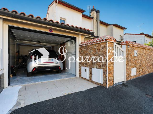 Maison de luxe de 131 m2 en vente Hendaye, France