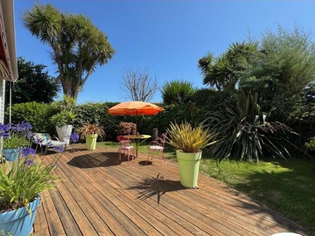 Maison de luxe de 133 m2 en vente Coudeville sur Mer, France
