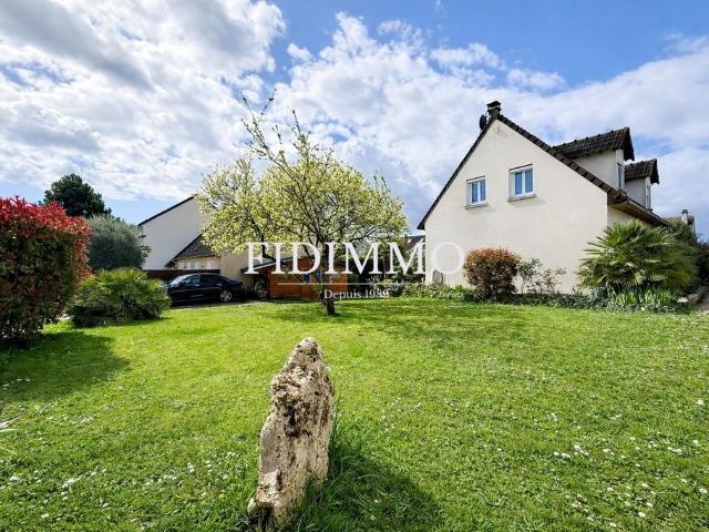 Maison de luxe de 135 m2 en vente Ormesson sur Marne, France