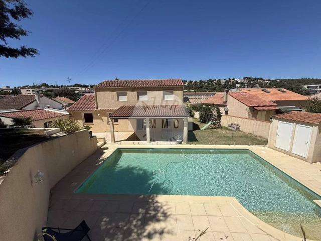 Maison de 6 pièces de luxe en location à Carnoux en Provence, Provence Alpes Côte d'Azur