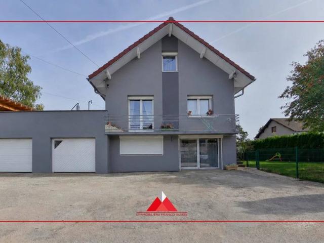 Maison de luxe de 138 m2 en vente Frasne, France