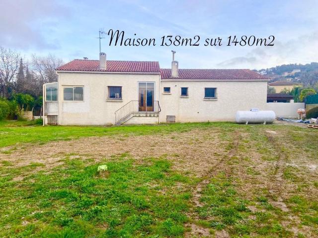 Maison de luxe de 5 pièces en vente à Six Fours les Plages, Provence Alpes Côte d'Azur