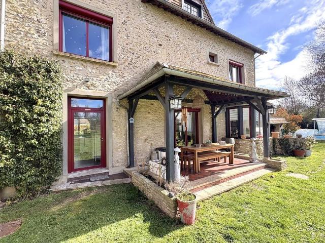 Maison de luxe de 246 m2 en vente Pacy sur Eure, Normandie