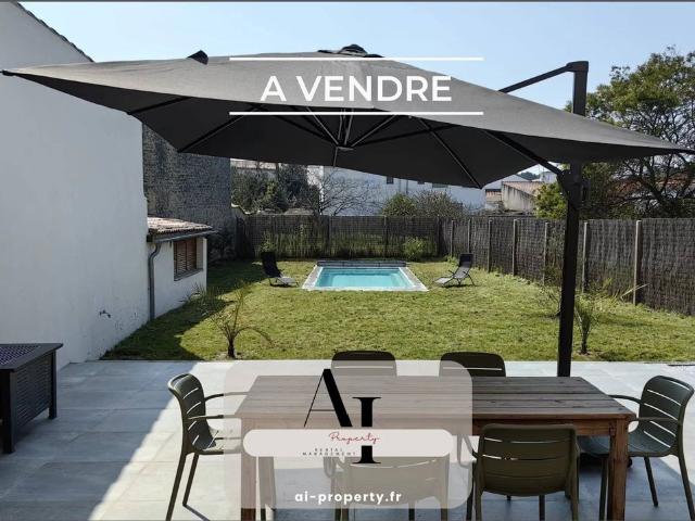 Maison de luxe de 141 m2 en vente La Flotte, France