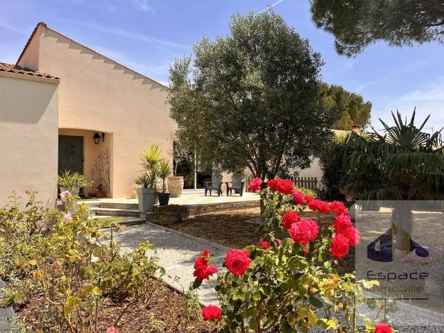 Maison de luxe de 141 m2 en vente La Jarrie, Nouvelle Aquitaine