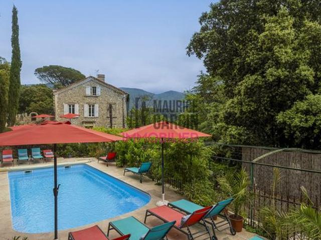 Maison de luxe de 14 pièces en vente à Nyons, Auvergne Rhône Alpes