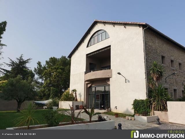 Maison de luxe de 14 pièces en vente à Sommières, Occitanie