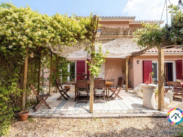 Maison de luxe de 152 m2 en vente Liergues, Auvergne Rhône Alpes