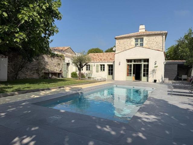 Maison de luxe de 152 m2 en vente Noirmoutier, Pays de la Loire