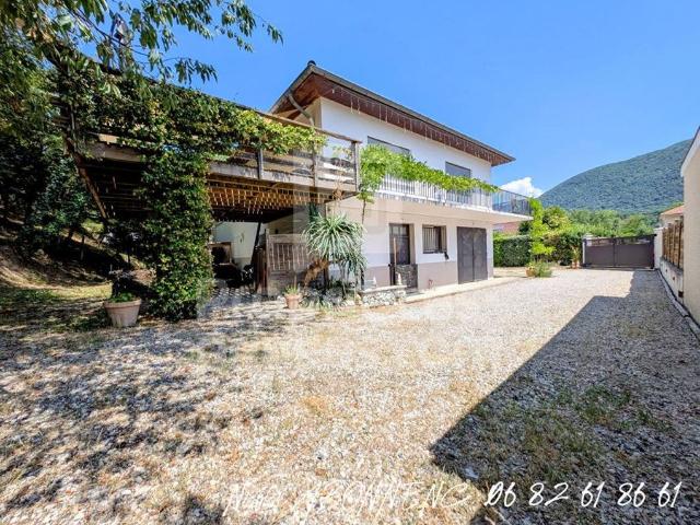 Maison de luxe de 153 m2 en vente Vif, Auvergne Rhône Alpes