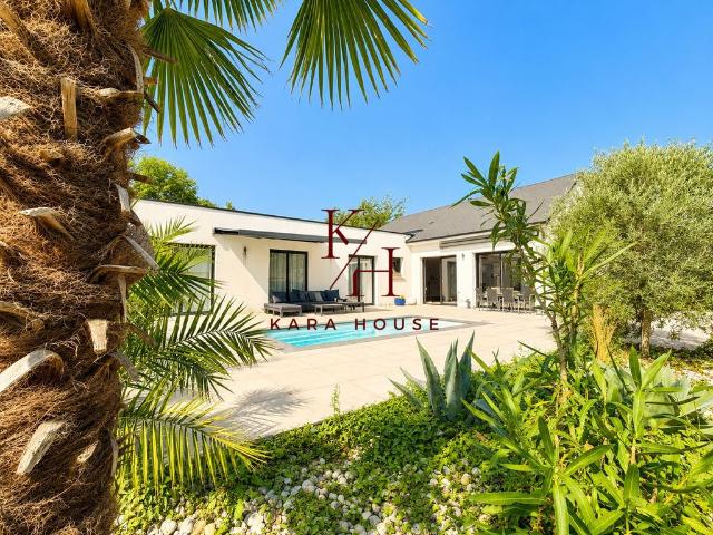 Maison de prestige de 157 m2 en vente Biéville Beuville, Normandie