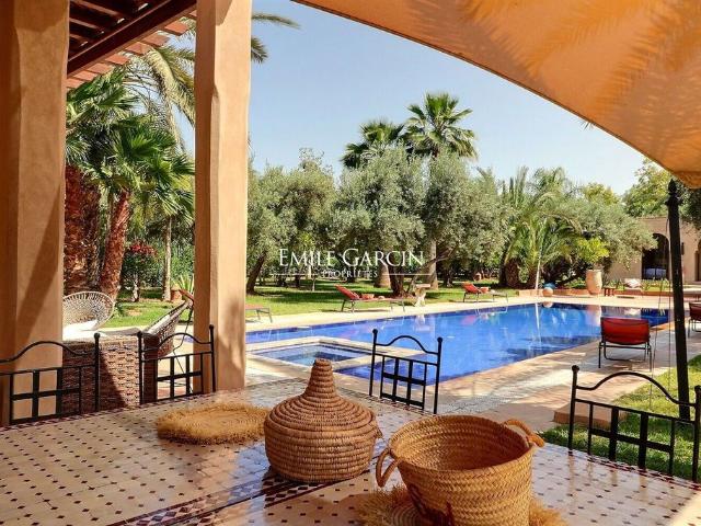 Maison de luxe de 15 pièces en vente à Marrakech, Maroc
