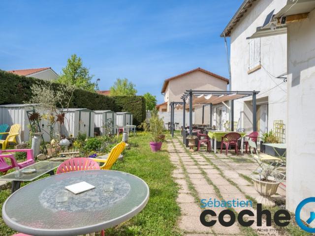 Maison de luxe de 162 m2 en vente Saint Priest, France