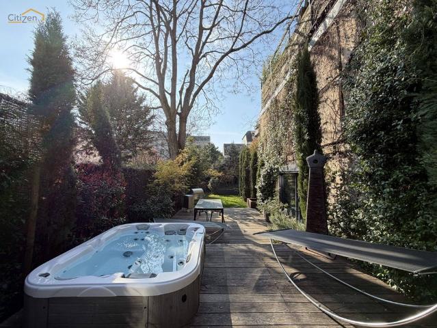 Maison de luxe de 162 m2 en vente Strasbourg, Grand Est