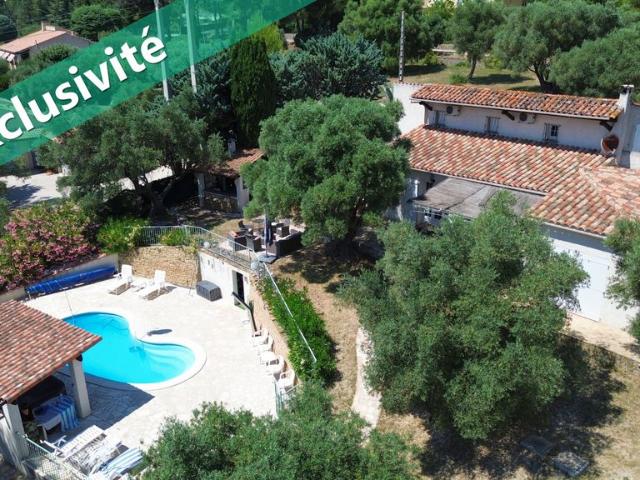 Maison de luxe de 163 m2 en vente Le Beausset, Provence Alpes Côte d'Azur