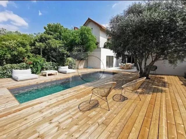 Maison de luxe de 165 m2 en vente Carcassonne, France
