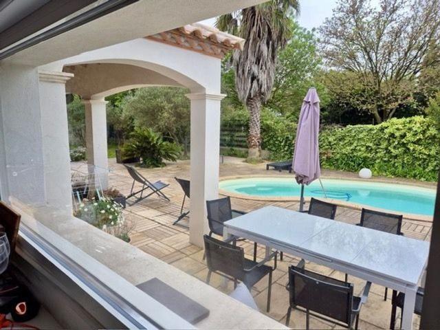 Maison de luxe de 175 m2 en vente Saint Sériès, France