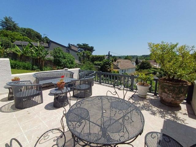 Maison de luxe de 182 m2 en vente Pau, France