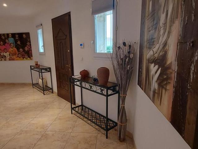 Maison de luxe de 184 m2 en vente Générac, Occitanie
