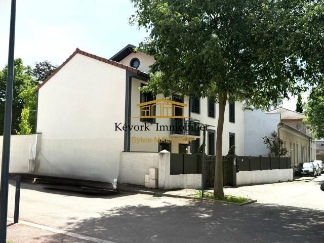 Maison de luxe de 185 m2 en vente Valence, France