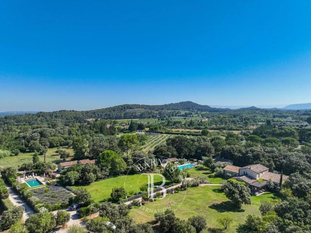 Maison de luxe de 18 pièces en vente à Eygalières, France