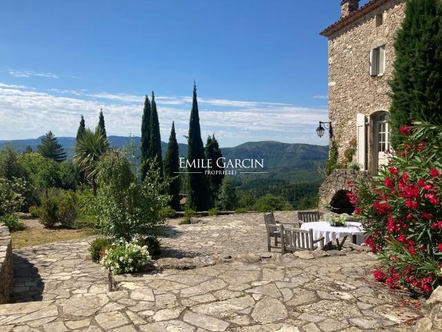 Maison de luxe de 18 pièces en vente à Le Vigan, Languedoc Roussillon