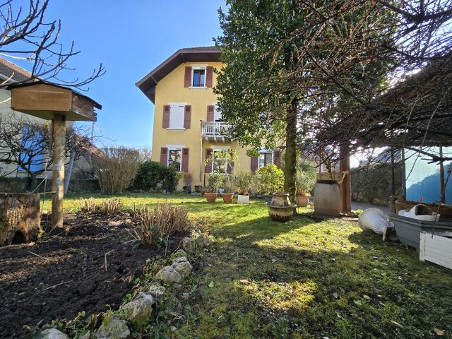 Maison de luxe de 195 m2 en vente Annecy, Auvergne Rhône Alpes