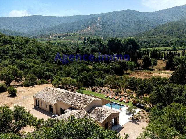 Maison de 4 chambres de luxe en vente à La Môle, Provence Alpes Côte d'Azur