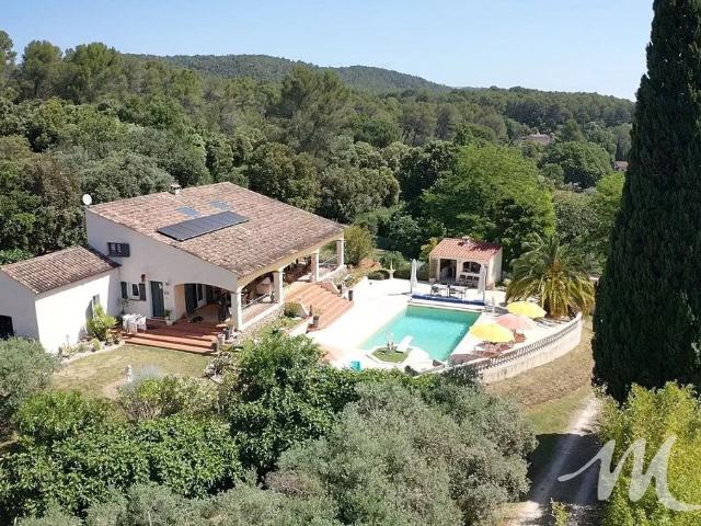 Maison de luxe de 198 m2 en vente Salernes, France