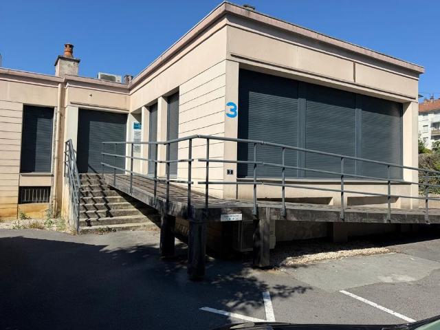 Maison de luxe de 1 chambres en vente à Besançon, France