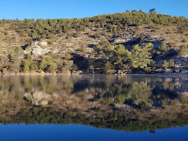 Terrain de 160000 m2 en vente Esparron de Verdon, Provence Alpes Côte d'Azur