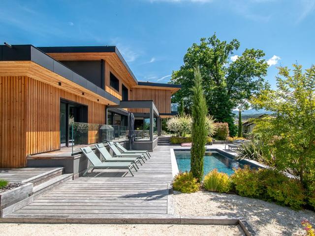 Maison de luxe de 200 m2 en vente Annecy, France