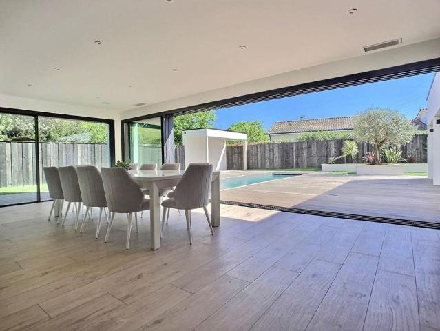 Maison de luxe de 200 m2 en vente Le Taillan Médoc, France