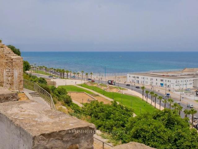 Maison de luxe de 200 m2 en vente Tanger, Maroc