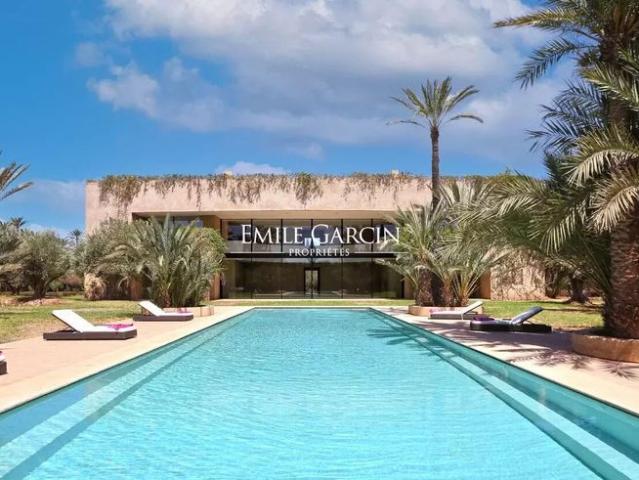 Maison de luxe de 20 pièces en vente à Marrakech, Maroc