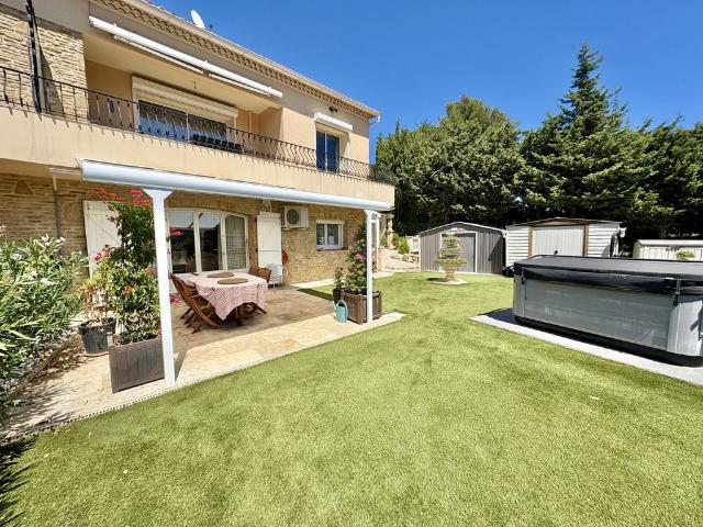 Maison de luxe de 211 m2 en vente La Seyne sur Mer, Provence Alpes Côte d'Azur