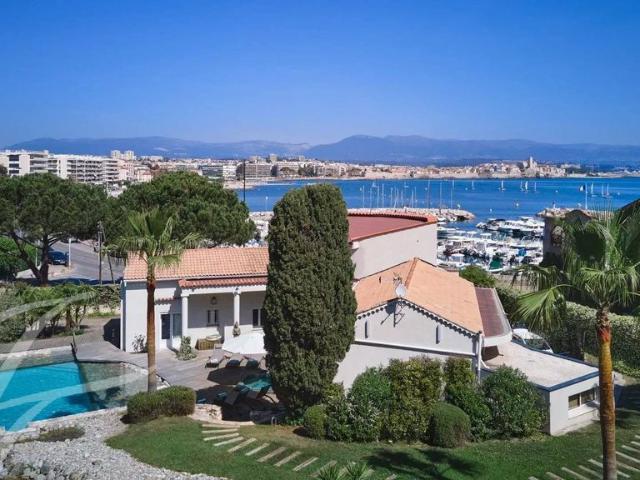 Maison de luxe de 220 m2 en location Juan les Pins, France