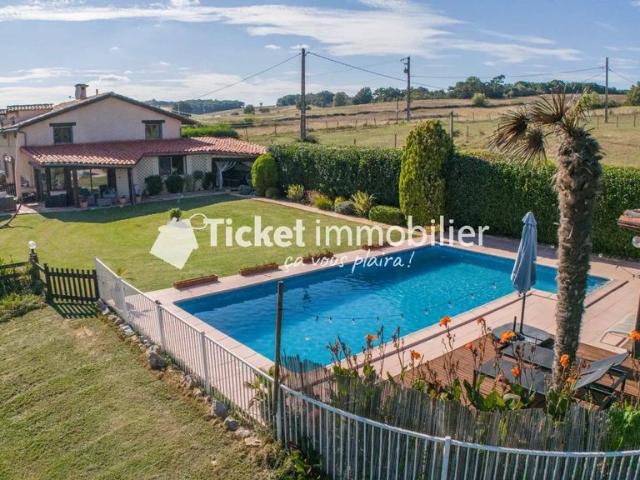 Maison de luxe de 226 m2 en vente Lévignac, France