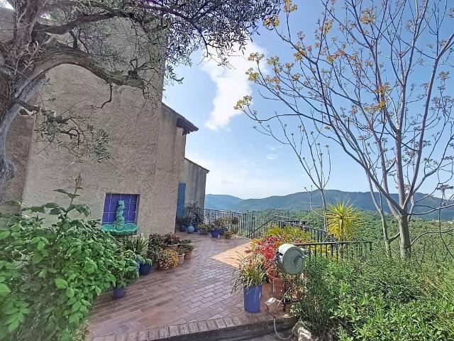 Maison de luxe de 227 m2 en vente Berre les Alpes, France