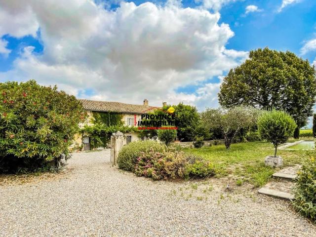 Maison de luxe de 229 m2 en vente Rochegude, France