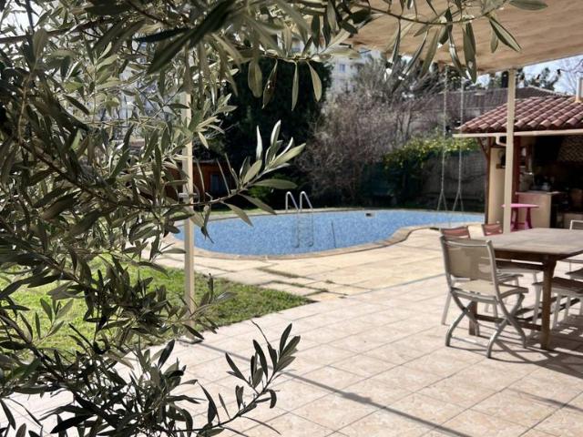 Maison de luxe de 238 m2 en vente Marseille, Provence Alpes Côte d'Azur