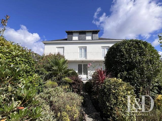 Maison de luxe de 240 m2 en vente Saint Herblain, France