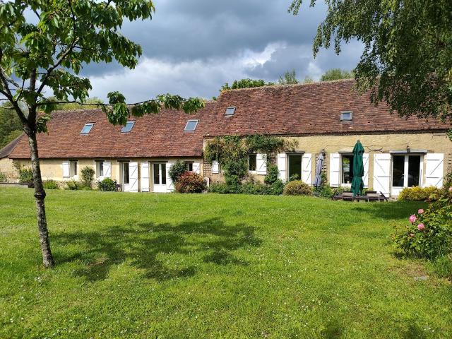 Maison de luxe de 250 m2 en vente Moutiers au Perche, Normandie