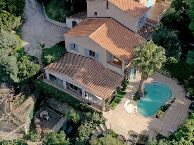Villa de luxe de 8 pièces en vente Rayol Canadel sur Mer, Provence Alpes Côte d'Azur